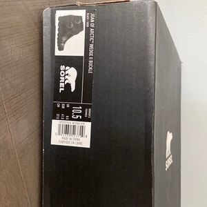 Brand new in box. Sorel Joan of arctic booties